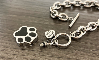 Paw Link Bracelet